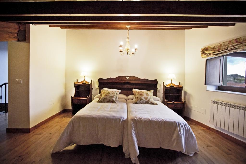 Posada Real Del Buen Camino Villanueva de Campean Oda fotoğraf
